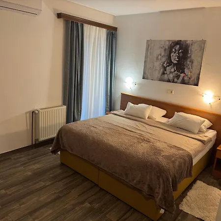 Hotel Zuco Biograd Na Moru