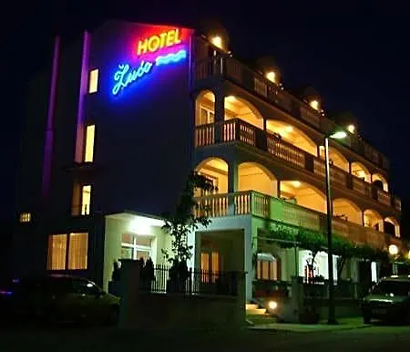 Hotel Zuco 3*